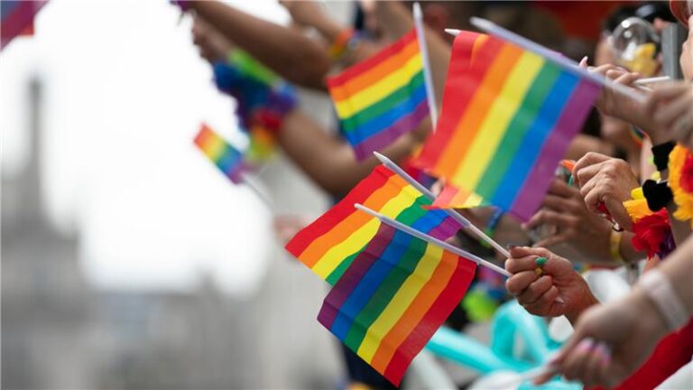 lgbtq-flag